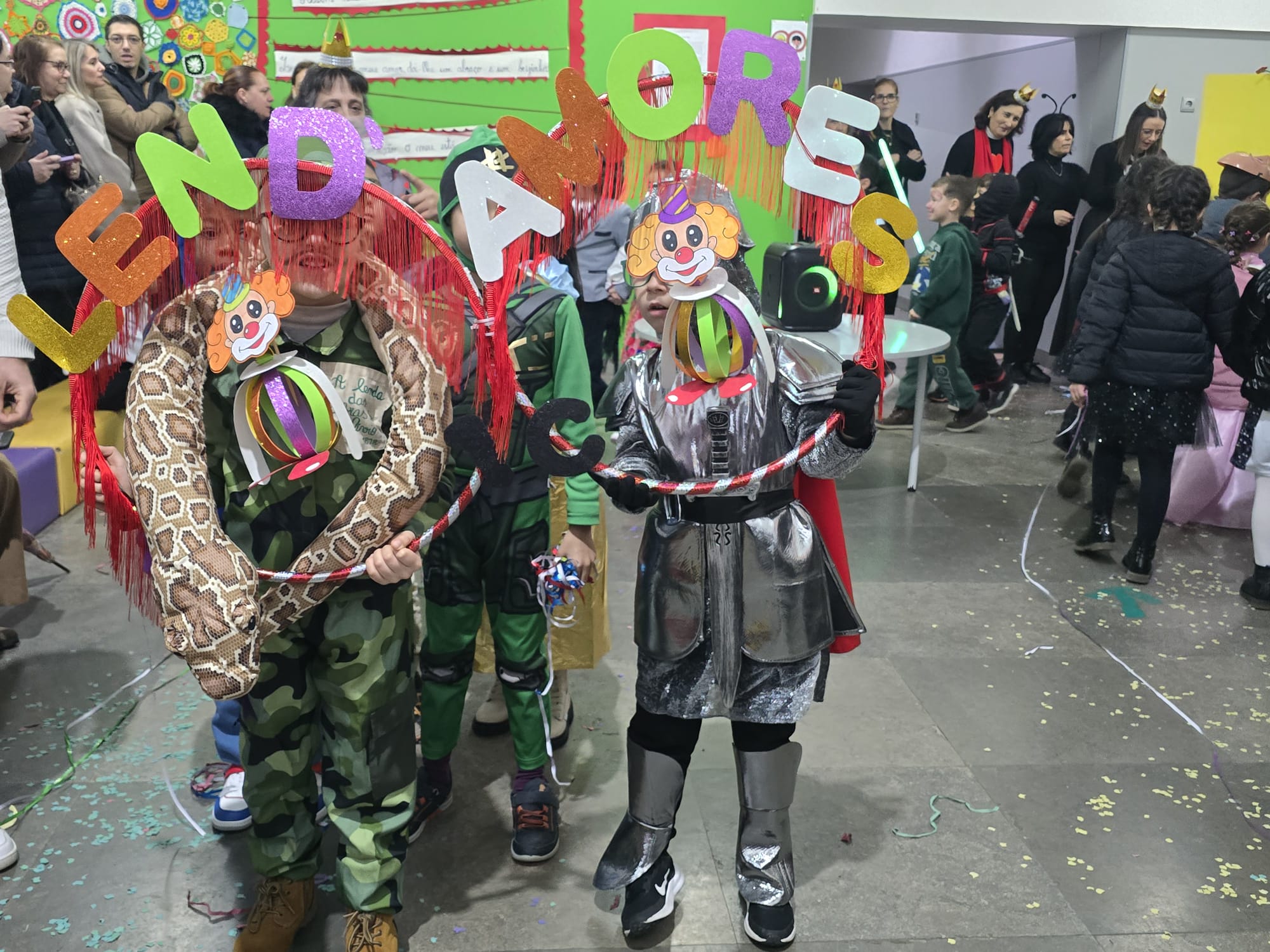 Espírito carnavalesco no centro escolar de Vila Verde